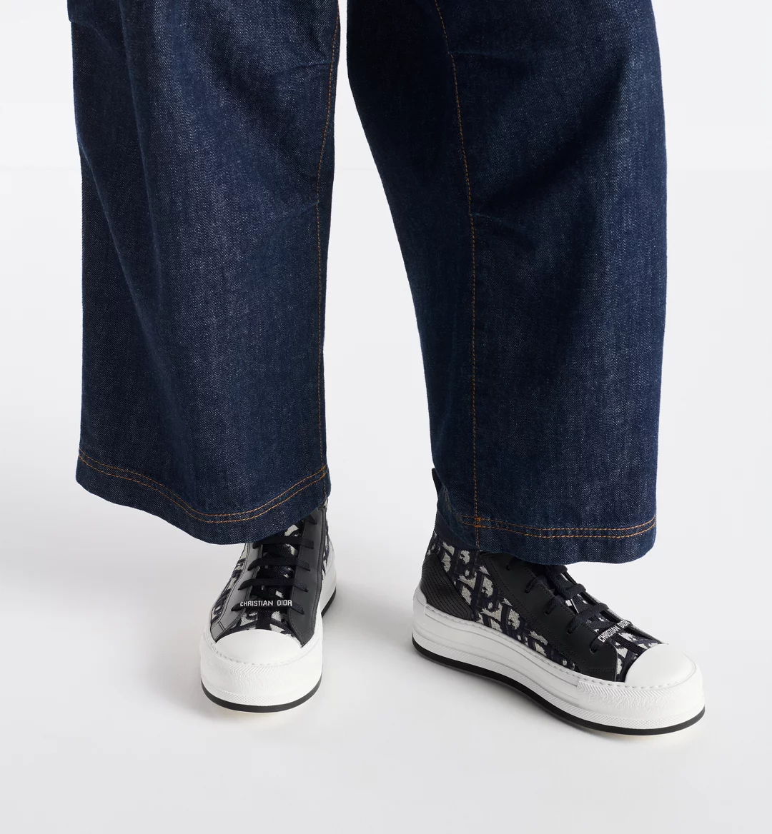 Walk’n’Dior Platform Sneaker - Image 2
